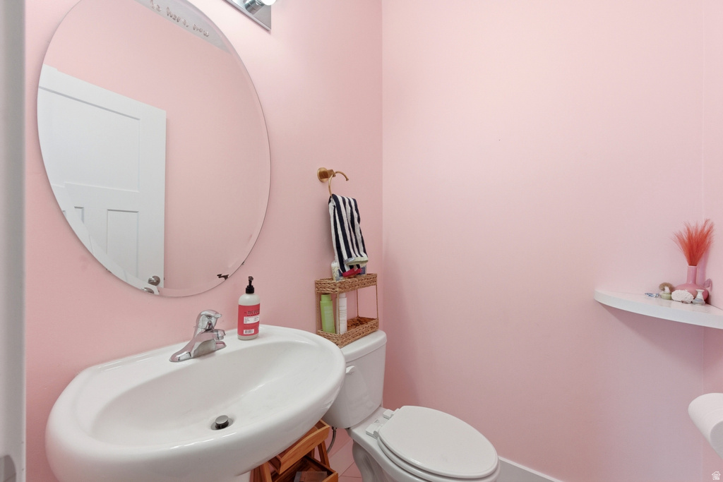 4752 S HILLHOUSE CV Murray, UT 84107