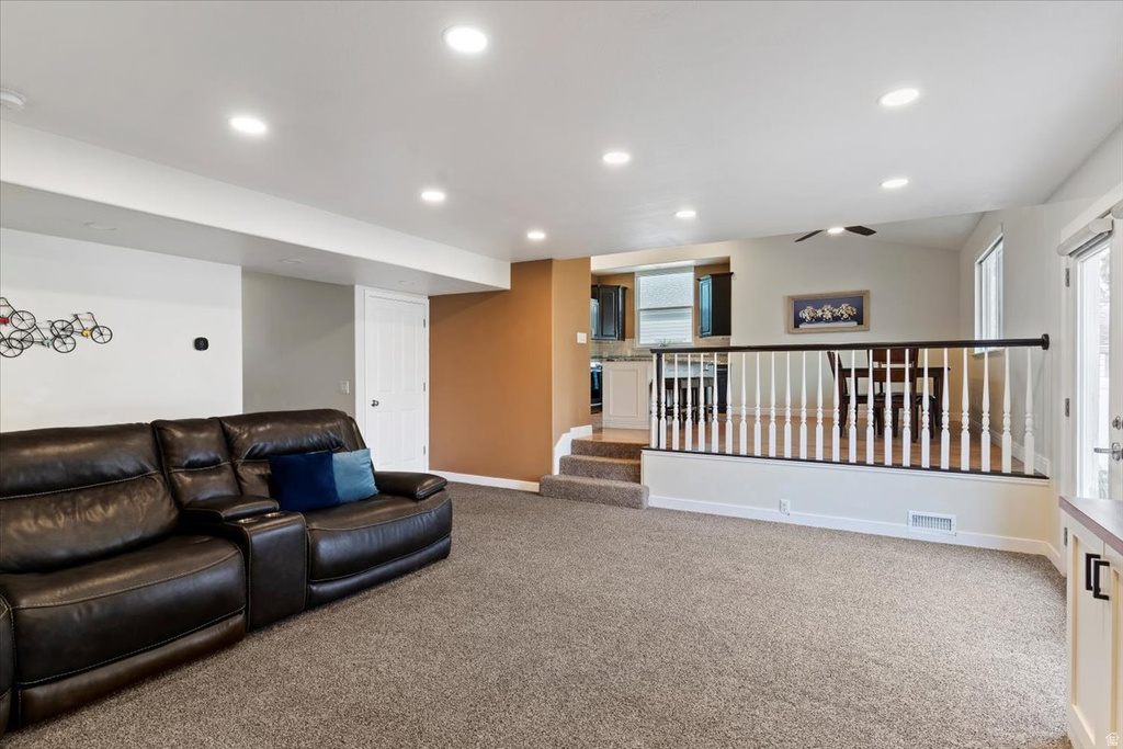 438 W 1050 N Centerville, UT 84014