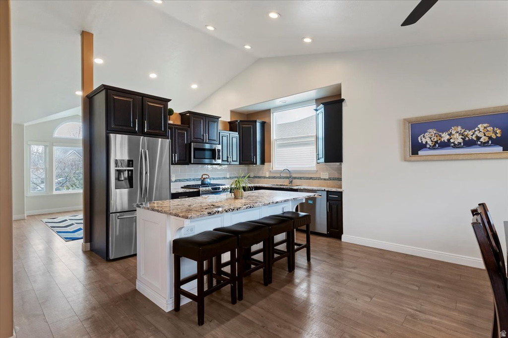 438 W 1050 N Centerville, UT 84014