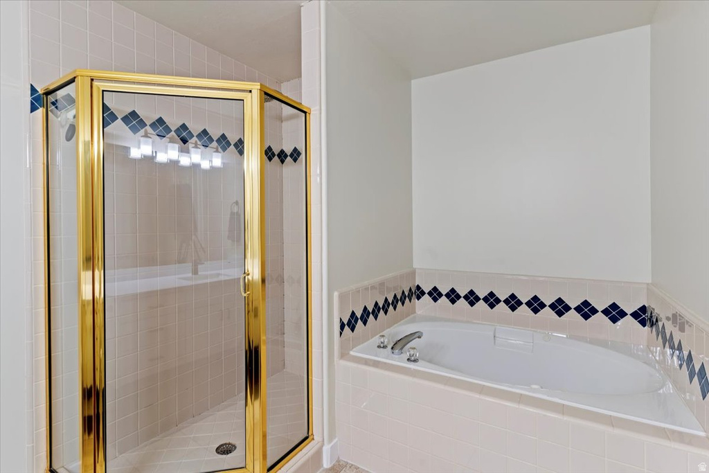 438 W 1050 N Centerville, UT 84014