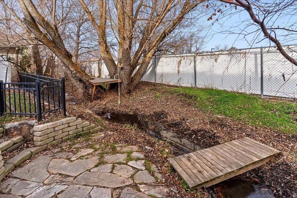 438 W 1050 N Centerville, UT 84014