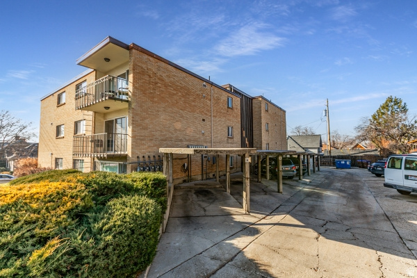 633 E 4TH AVE #1 Salt Lake City, UT 84103