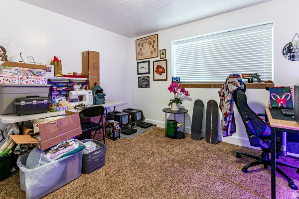 633 E 4TH AVE #1 Salt Lake City, UT 84103