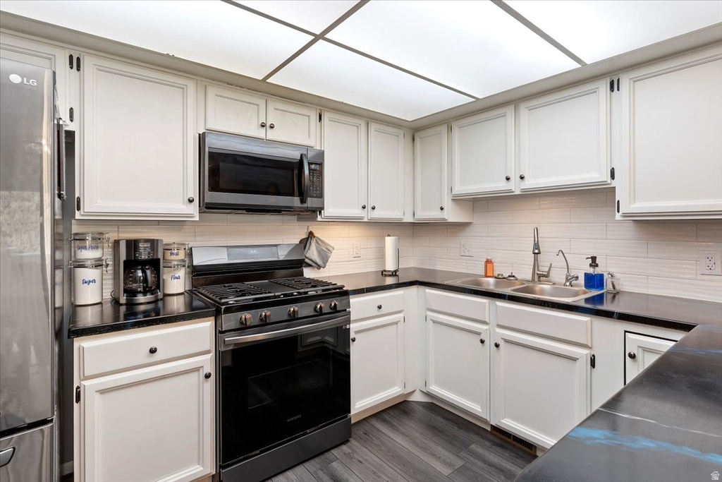 1916 E 5625 S South Ogden, UT 84403