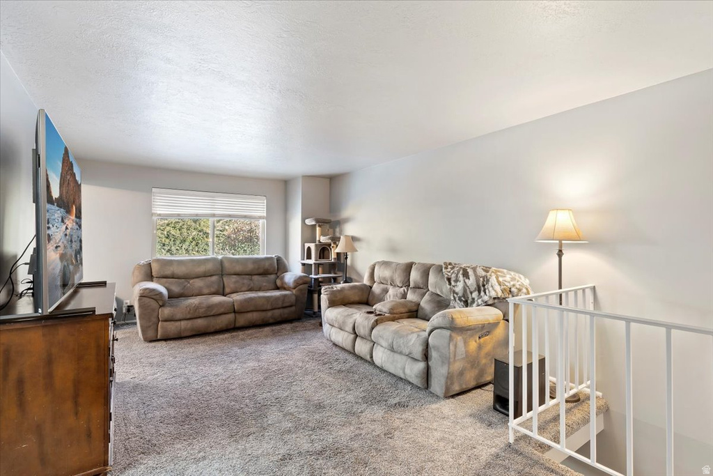 1916 E 5625 S South Ogden, UT 84403