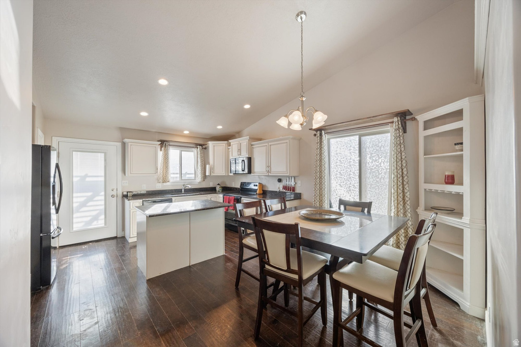 1758 E TUMWATER LN Eagle Mountain, UT 84005