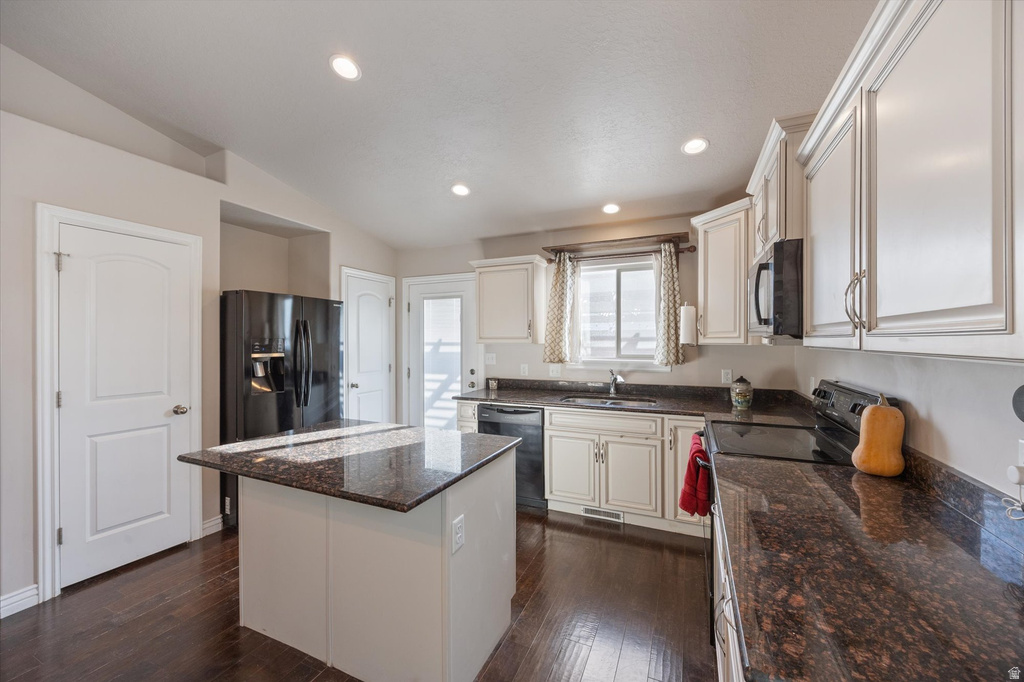 1758 E TUMWATER LN Eagle Mountain, UT 84005