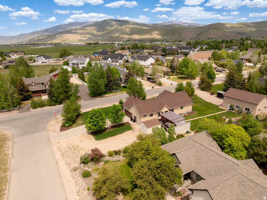 566 WILD WILLOW DR Francis, UT 84036