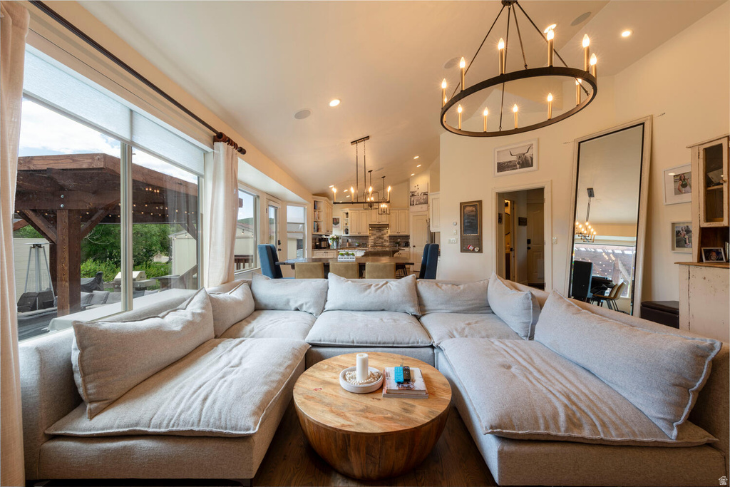 566 WILD WILLOW DR Francis, UT 84036