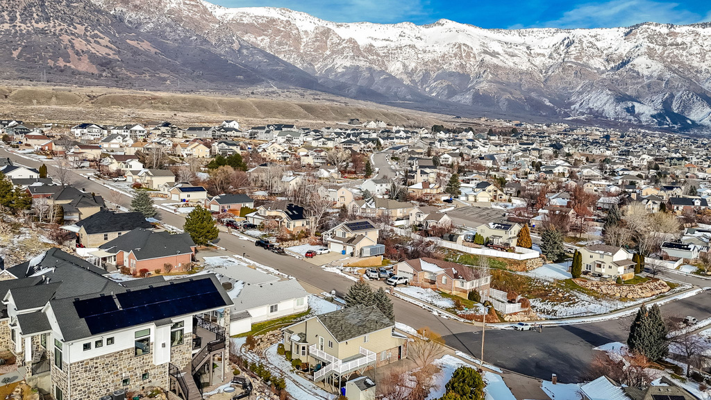 3577 N 225 E North Ogden, UT 84414