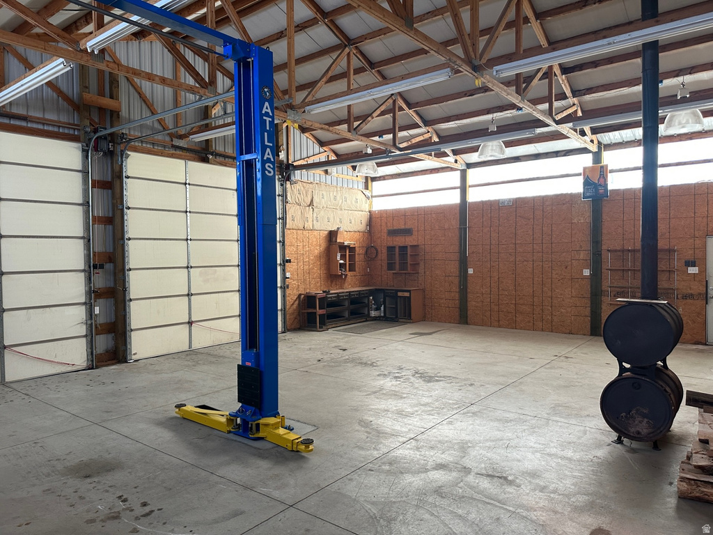 7396 W 5500 S Hooper, UT 84315