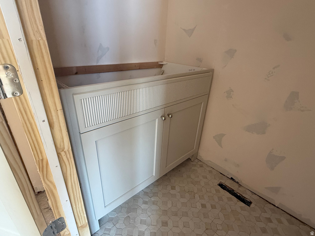 1488 N 1700 W Lehi, UT 84043