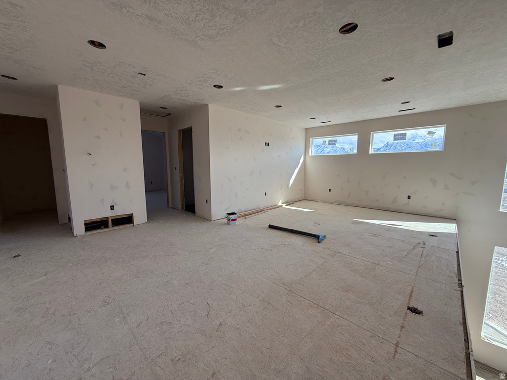 1488 N 1700 W Lehi, UT 84043