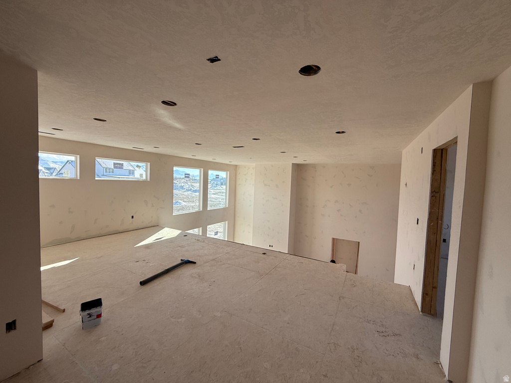 1488 N 1700 W Lehi, UT 84043