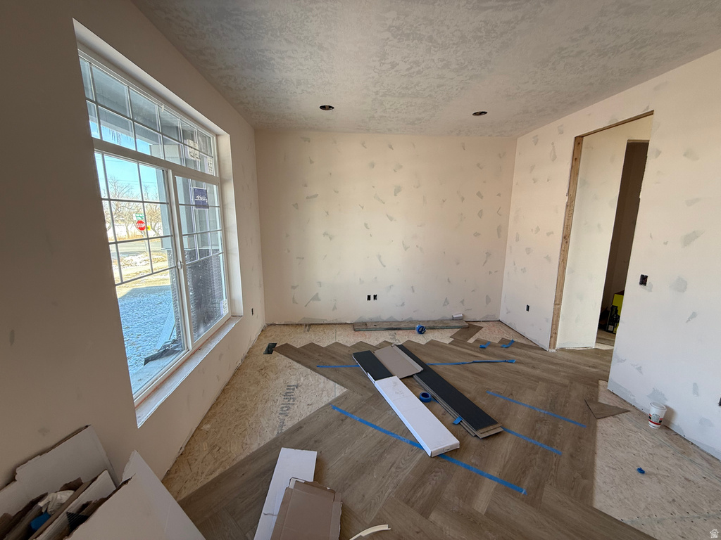 1488 N 1700 W Lehi, UT 84043