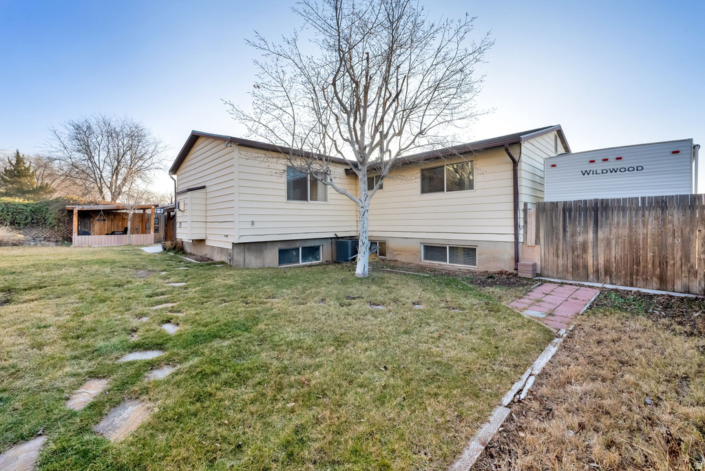 1039 S 680 W Payson, UT 84651