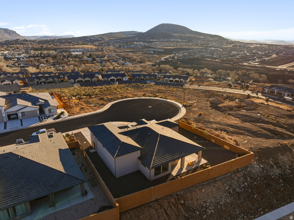 1566 W 540 N Hurricane, UT 84737