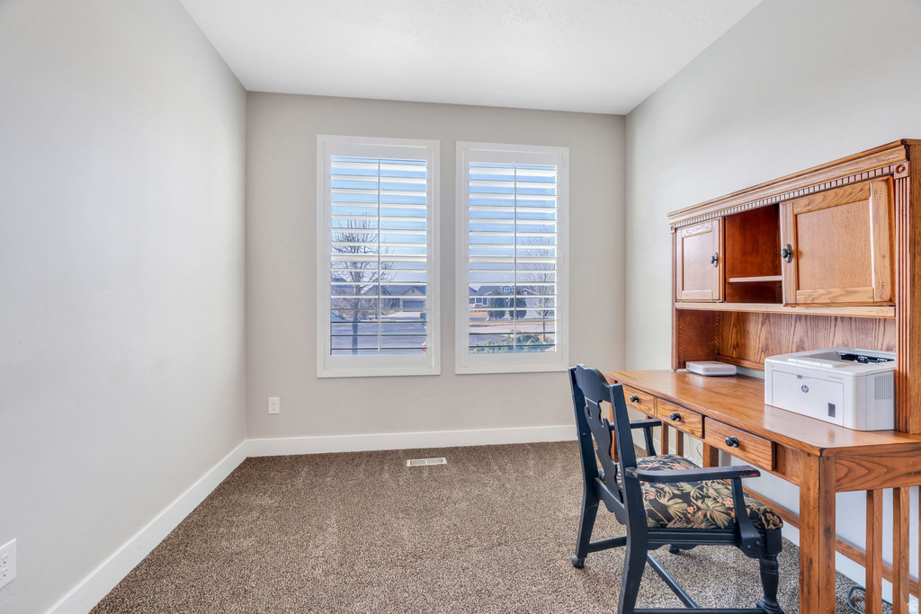 5002 W MAIDSTONE CT West Valley City, UT 84120