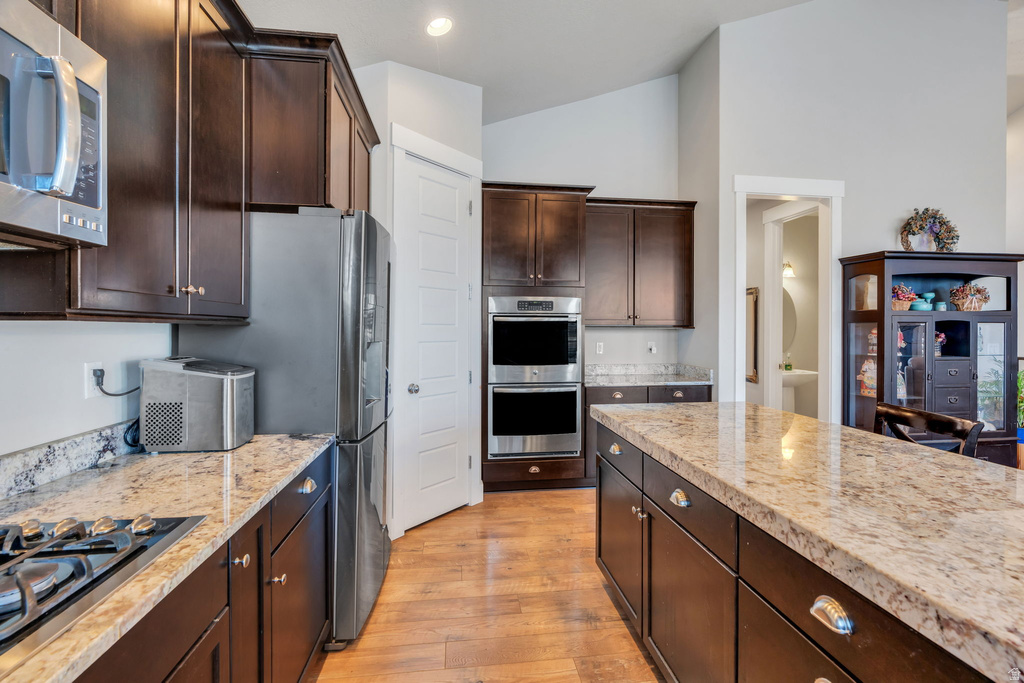 5002 W MAIDSTONE CT West Valley City, UT 84120