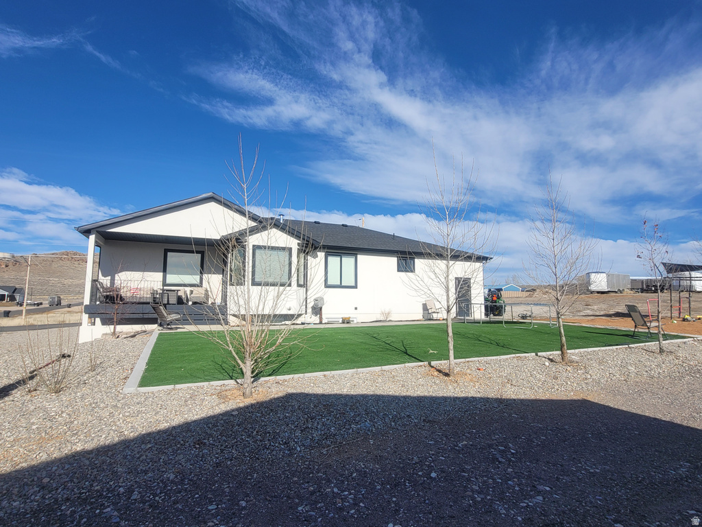 114 E 500 N Moroni, UT 84646