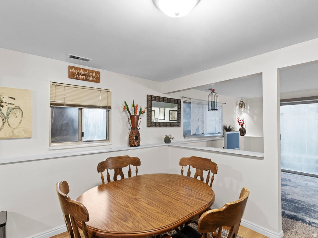 4702 S CATHAY CIR Taylorsville, UT 84123