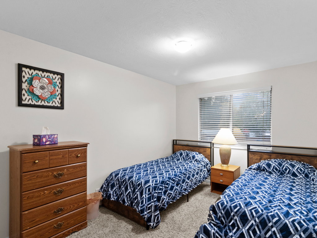 4702 S CATHAY CIR Taylorsville, UT 84123