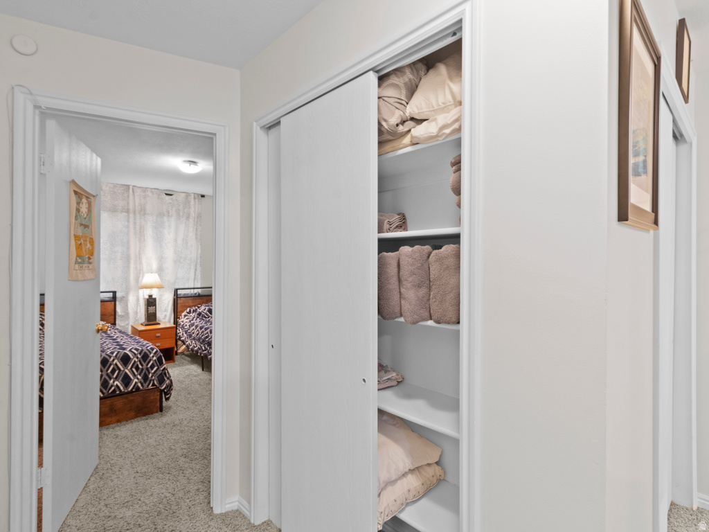 4702 S CATHAY CIR Taylorsville, UT 84123