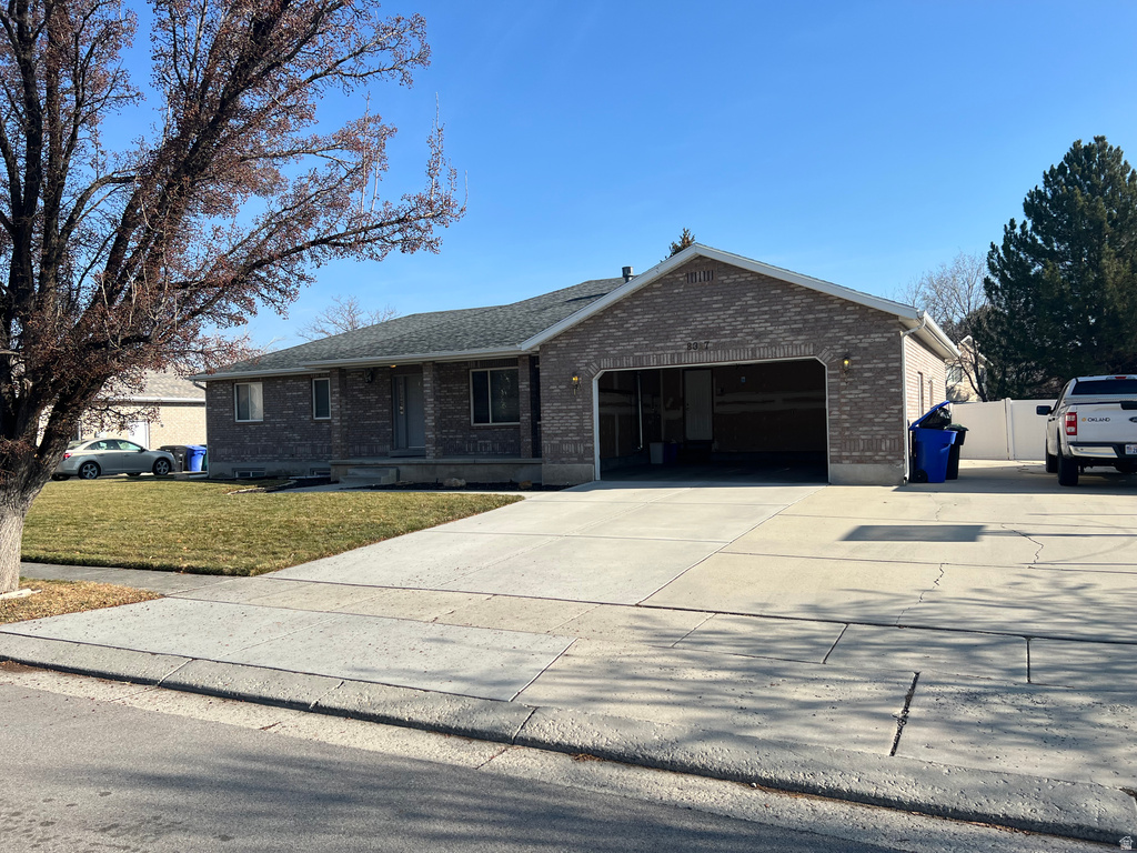 8317 S SPRATLING DR West Jordan, UT 84081