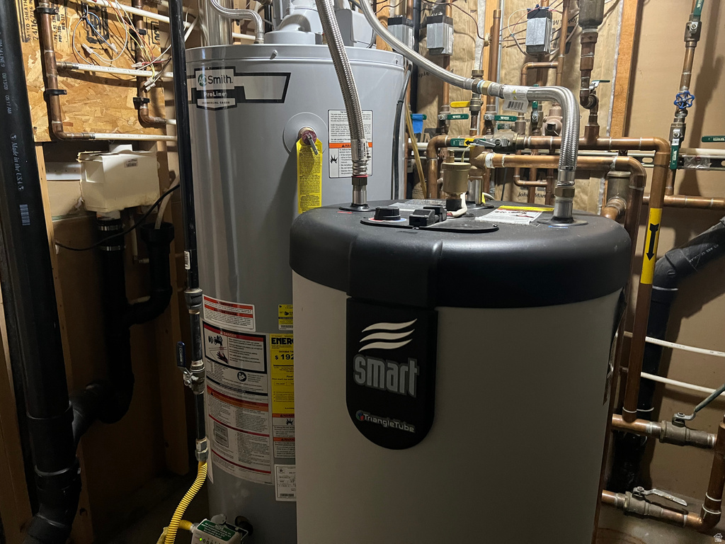 8317 S SPRATLING DR West Jordan, UT 84081