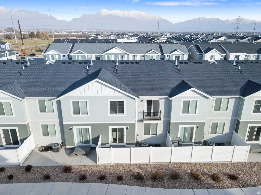 873 N 3540 W Lehi, UT 84048