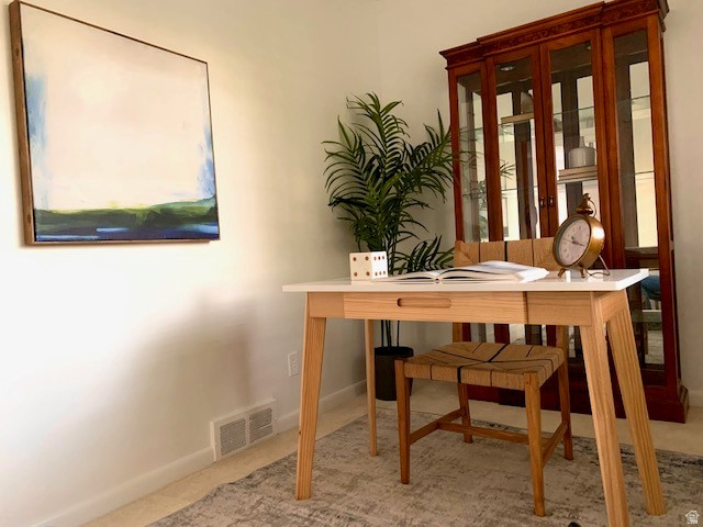 672 E REDONDO AVE Salt Lake City, UT 84105