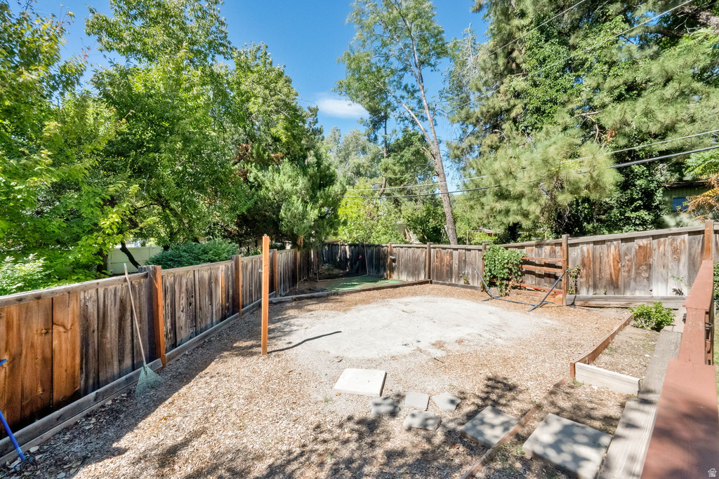 2031 E LA TOUR CIR Salt Lake City, UT 84121