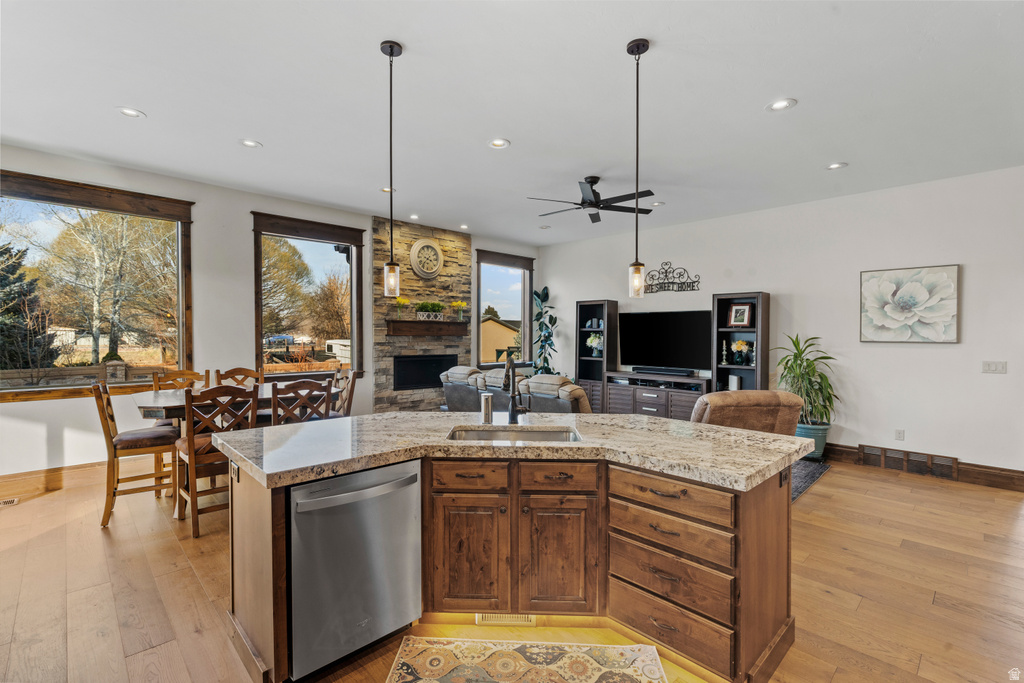 2644 W TITANS CT South Jordan, UT 84095