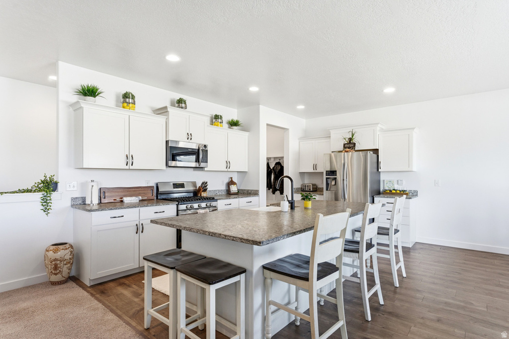 598 S CROOKED POST WAY Saratoga Springs, UT 84045