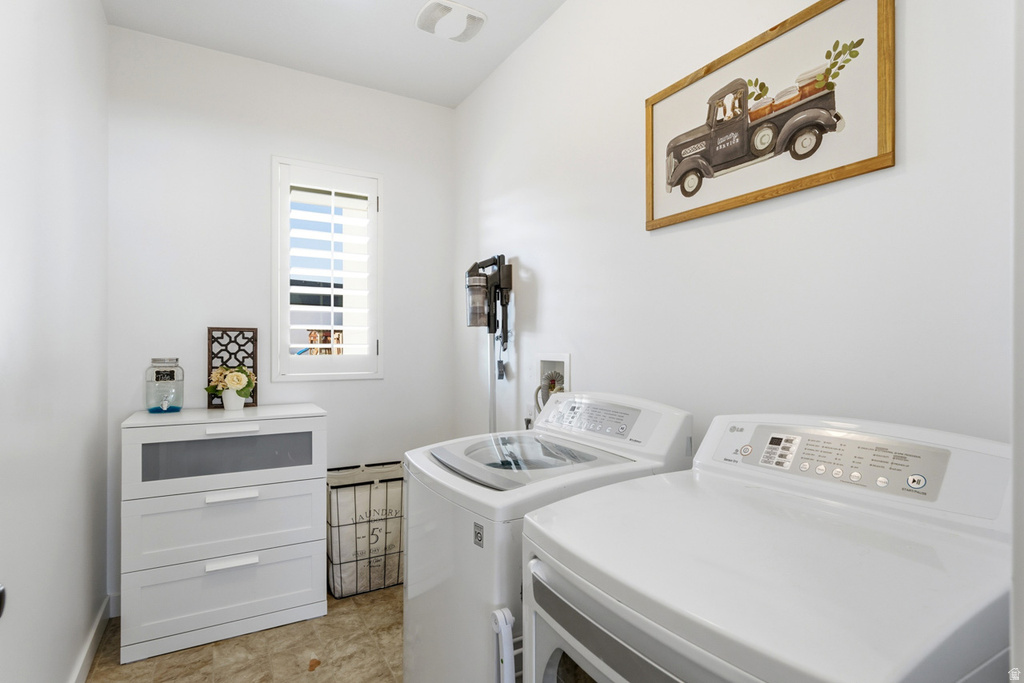 598 S CROOKED POST WAY Saratoga Springs, UT 84045