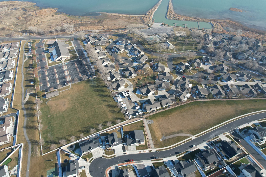 598 S CROOKED POST WAY Saratoga Springs, UT 84045