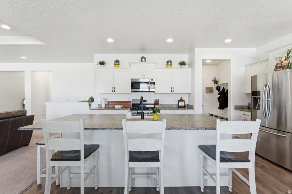 598 S CROOKED POST WAY Saratoga Springs, UT 84045