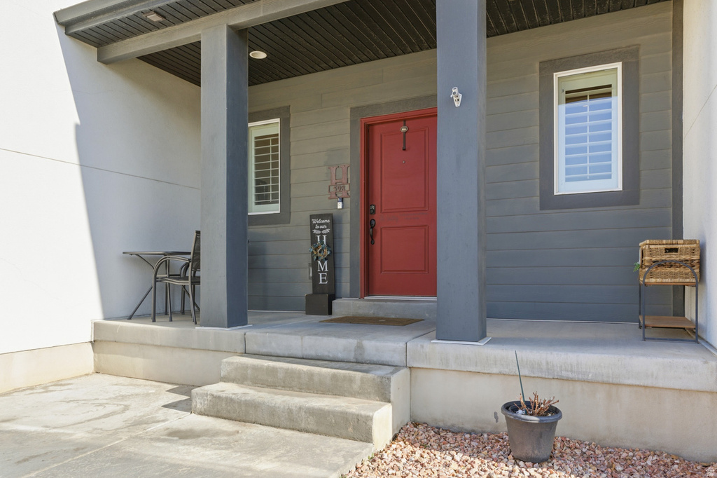 598 S CROOKED POST WAY Saratoga Springs, UT 84045