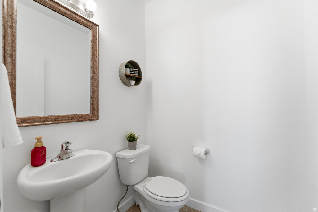 598 S CROOKED POST WAY Saratoga Springs, UT 84045