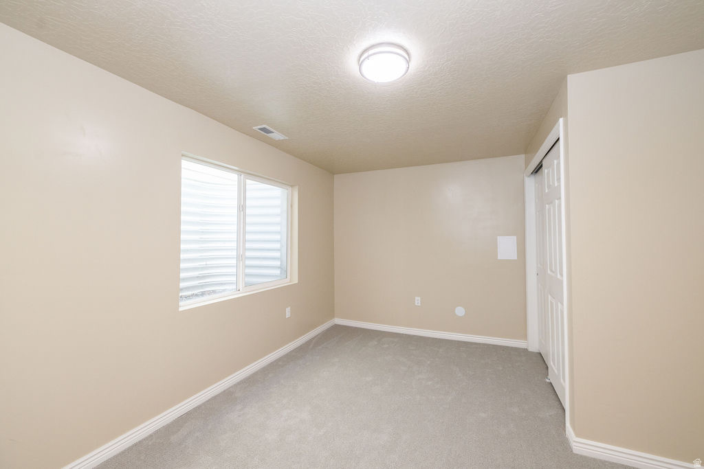 11569 S OAKMOND RD South Jordan, UT 84009