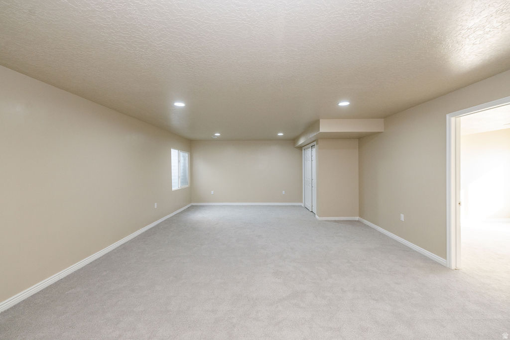 11569 S OAKMOND RD South Jordan, UT 84009