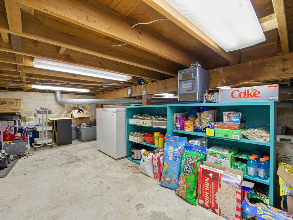 2335 W 4195 S Taylorsville, UT 84119