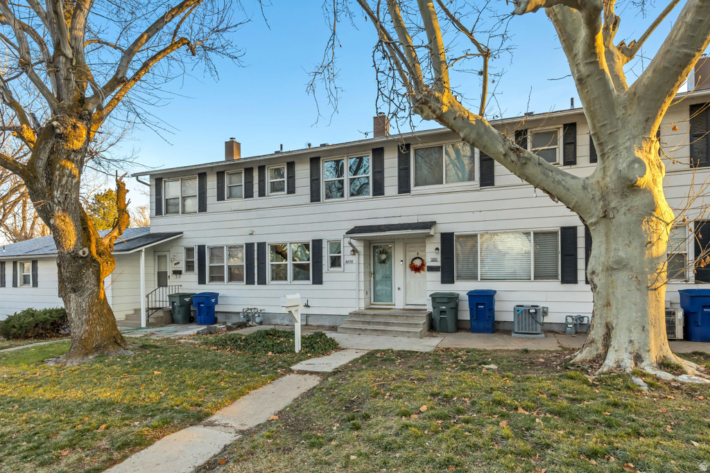 3878 S GRANDVIEW Ogden, UT 84403