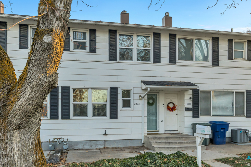 3878 S GRANDVIEW Ogden, UT 84403