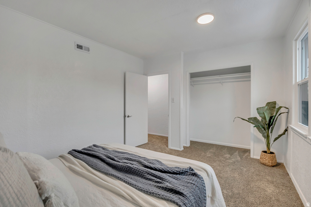 3878 S GRANDVIEW Ogden, UT 84403