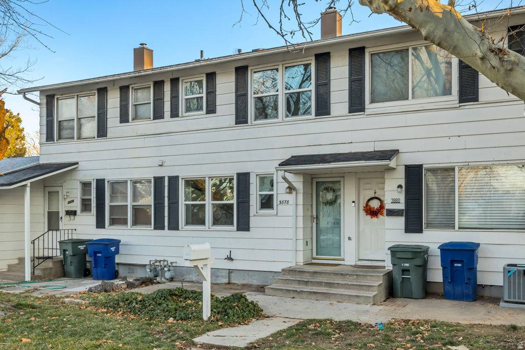 3878 S GRANDVIEW Ogden, UT 84403