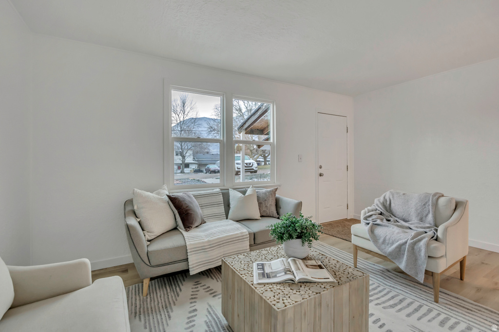 3878 S GRANDVIEW Ogden, UT 84403