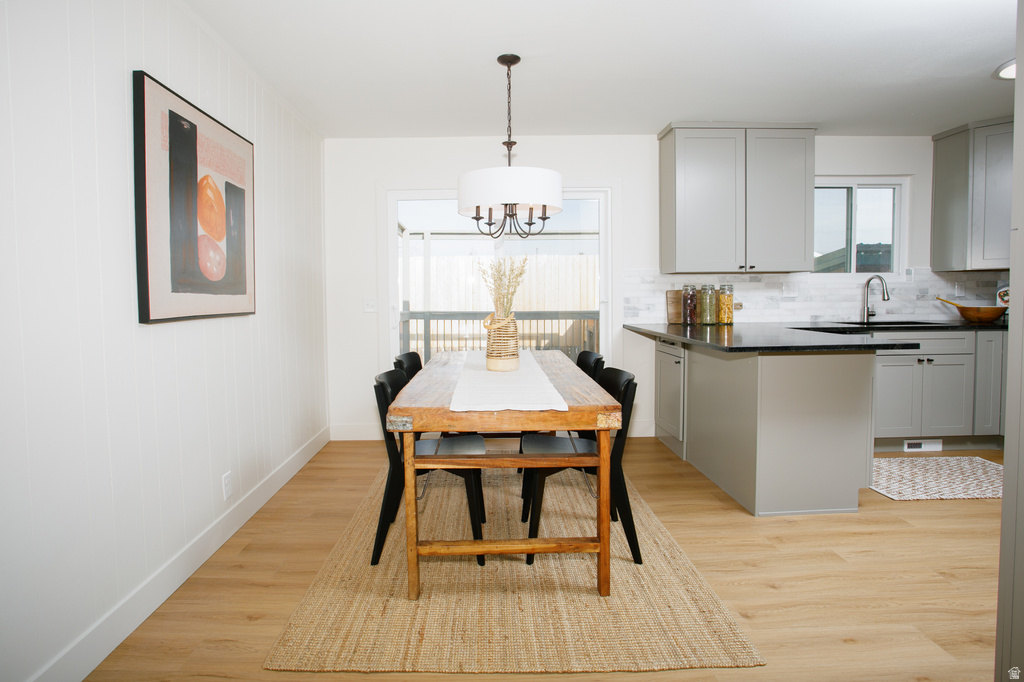 5956 W JARGON CIR Kearns, UT 84118