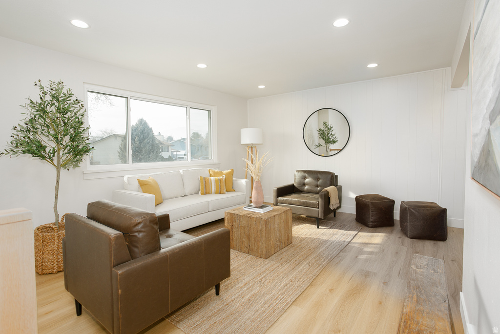 5956 W JARGON CIR Kearns, UT 84118