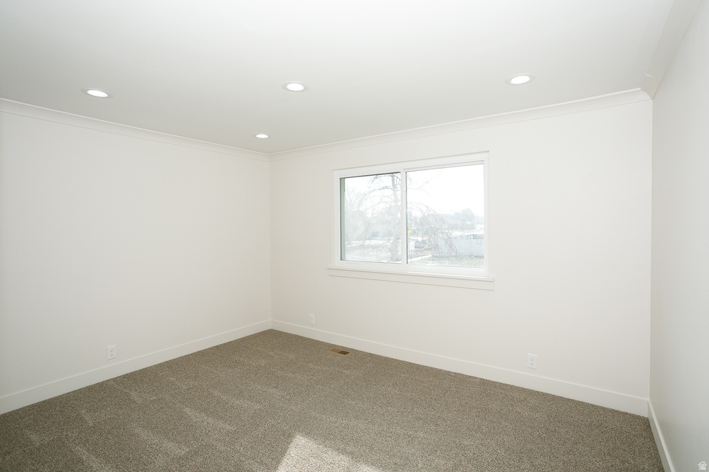 5956 W JARGON CIR Kearns, UT 84118